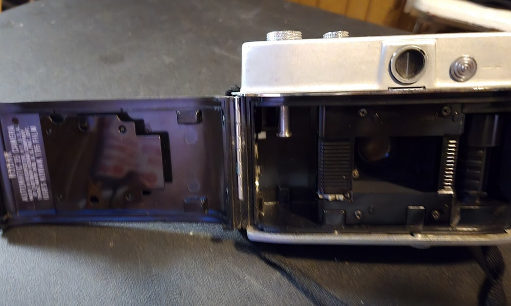 Vintage Kodak Automatic 35 Camera with Strap And Leather Case
