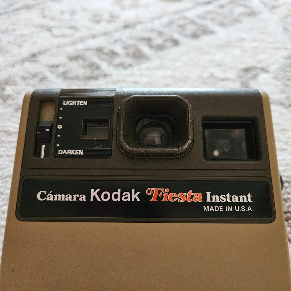 Kodak Polaroid Camera Fiesta Instant With Rainbow Strap untested