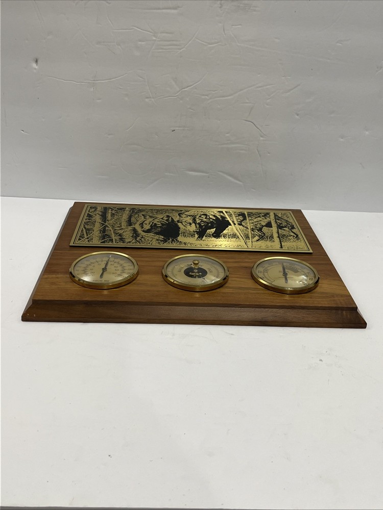 Fox, Wolf theme BAROMETER THERMOMETER HYGROMETER HADLEY HUTSON HIGHLINE WEST