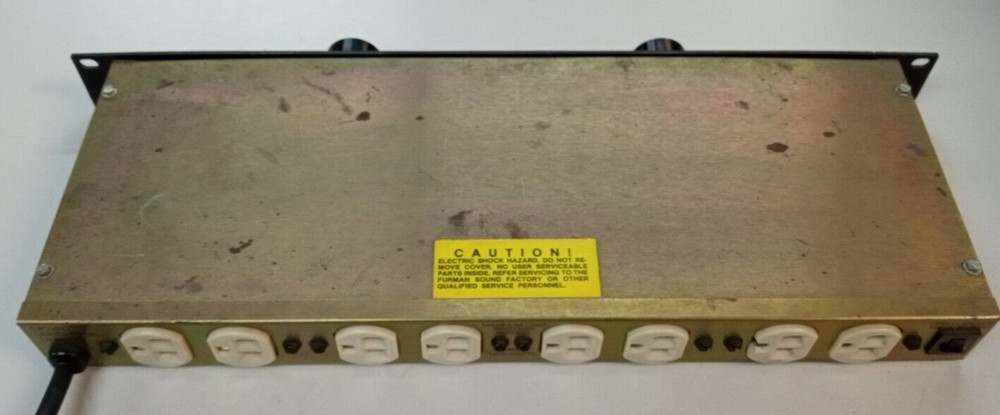 Furman PL-8 SMP Linear Filtering Power Conditioner and Light Modules