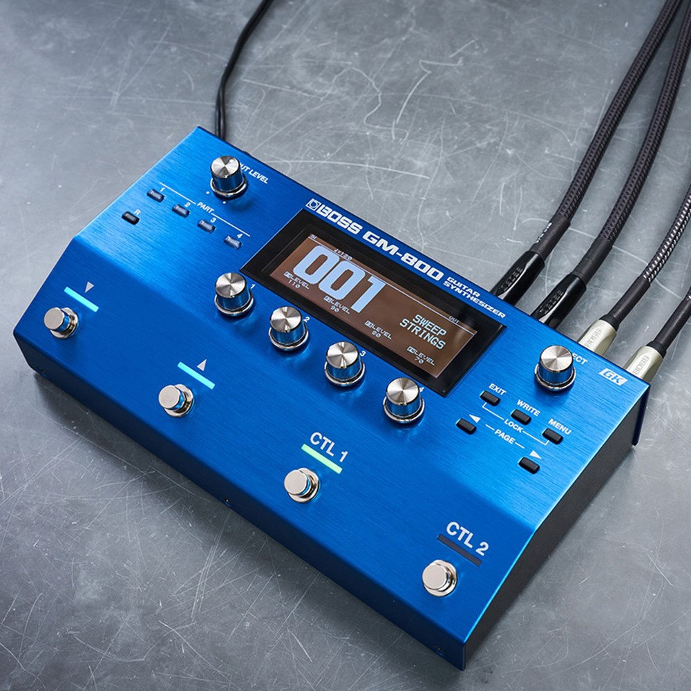 Boss GM-800 Guitar Synthesizer