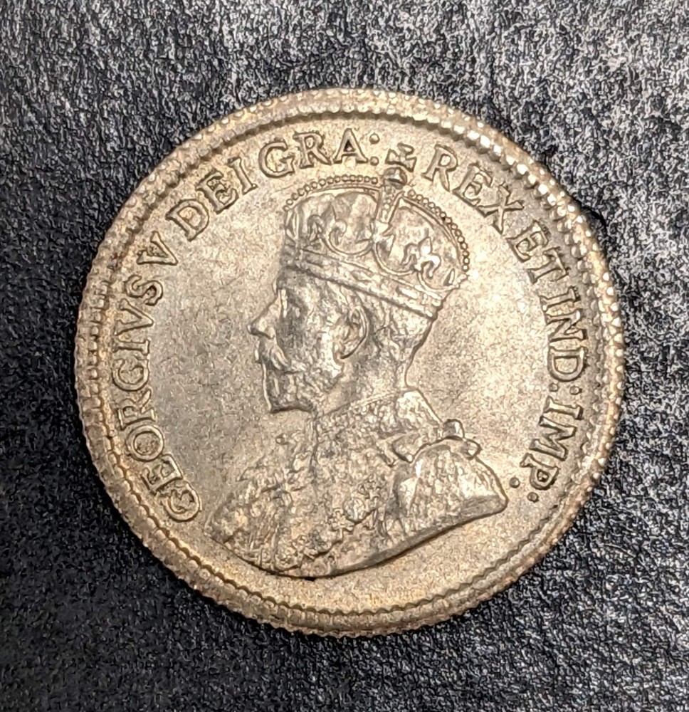 1917 Canada 5 Cent Silver