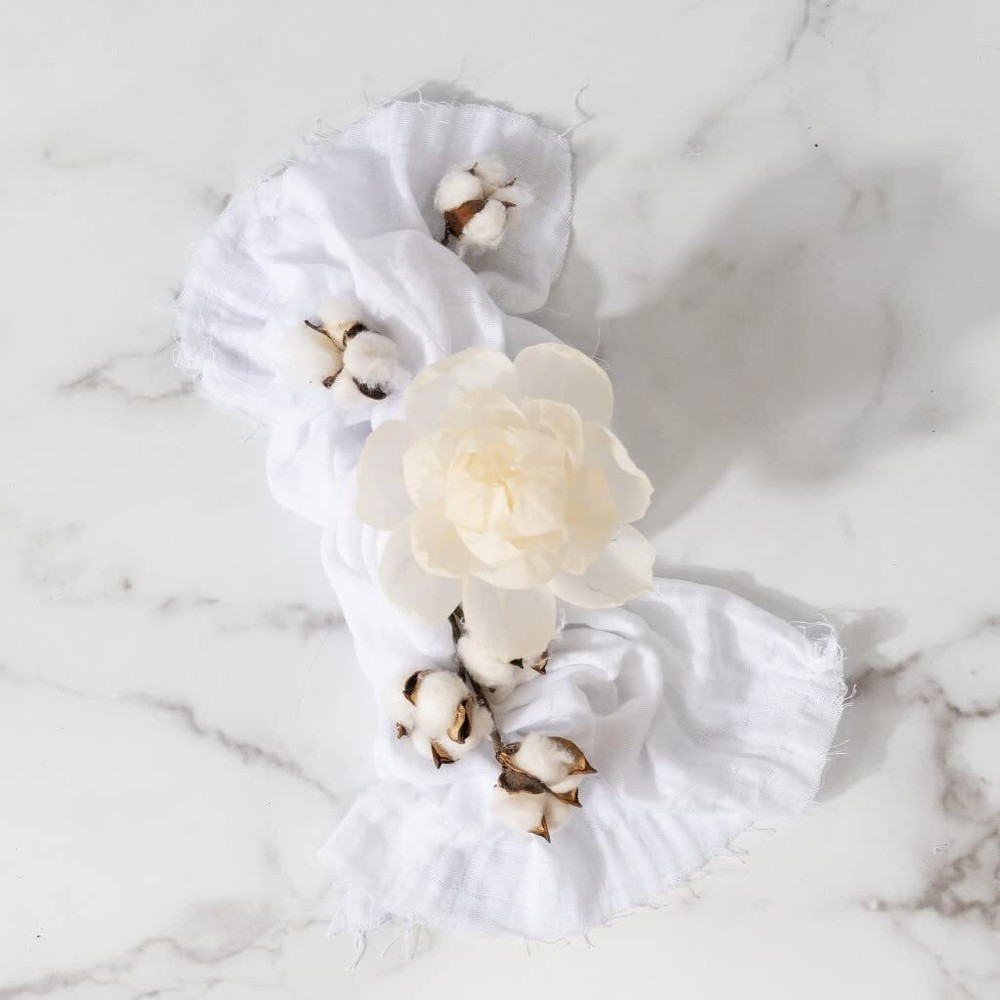 GREENLEAF Flower Diffuser - Diffuses 30 Days - Made in The USA - Classic Linen