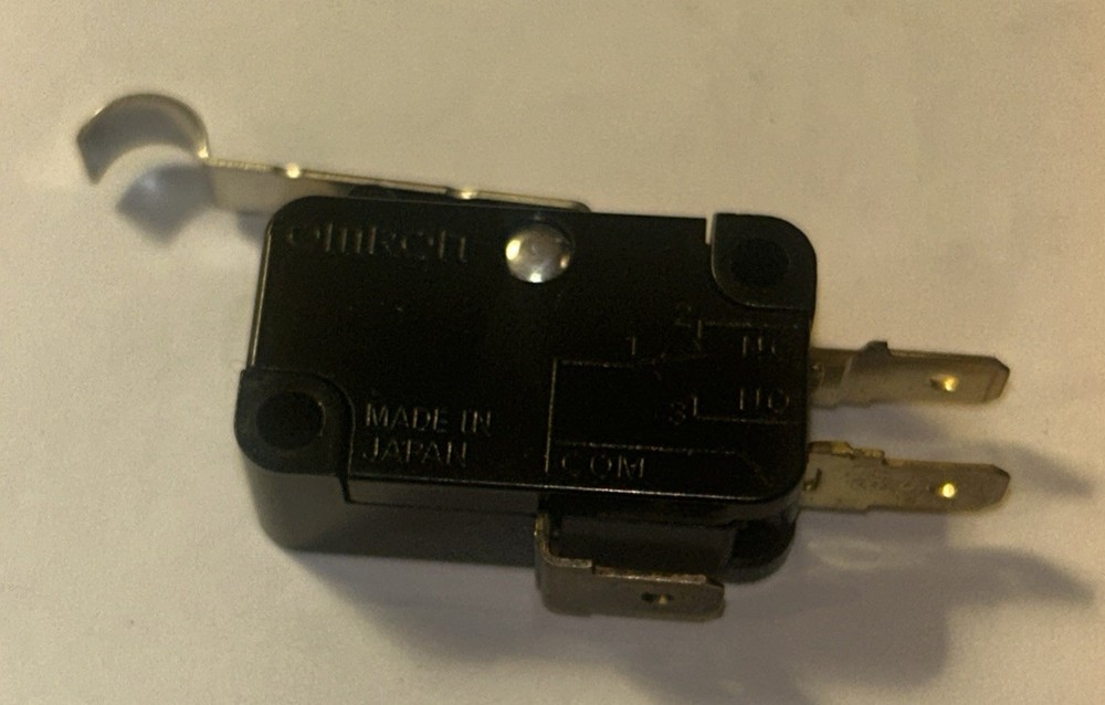 504645 Switch