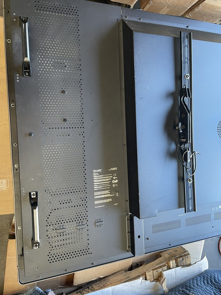 SMARTTECH SBID8070I-G4 70" Interactive Flat Panel LCD TOUCH SCREEN.SKU213837