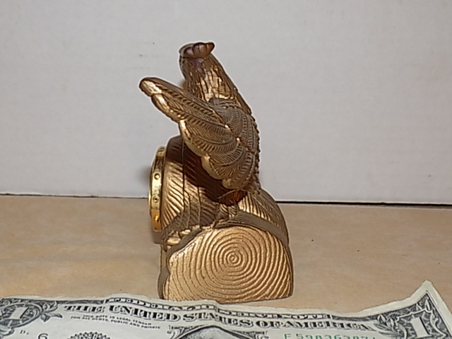 QUEST QUARTZ MINIATURE CLOCK~ EAGLE