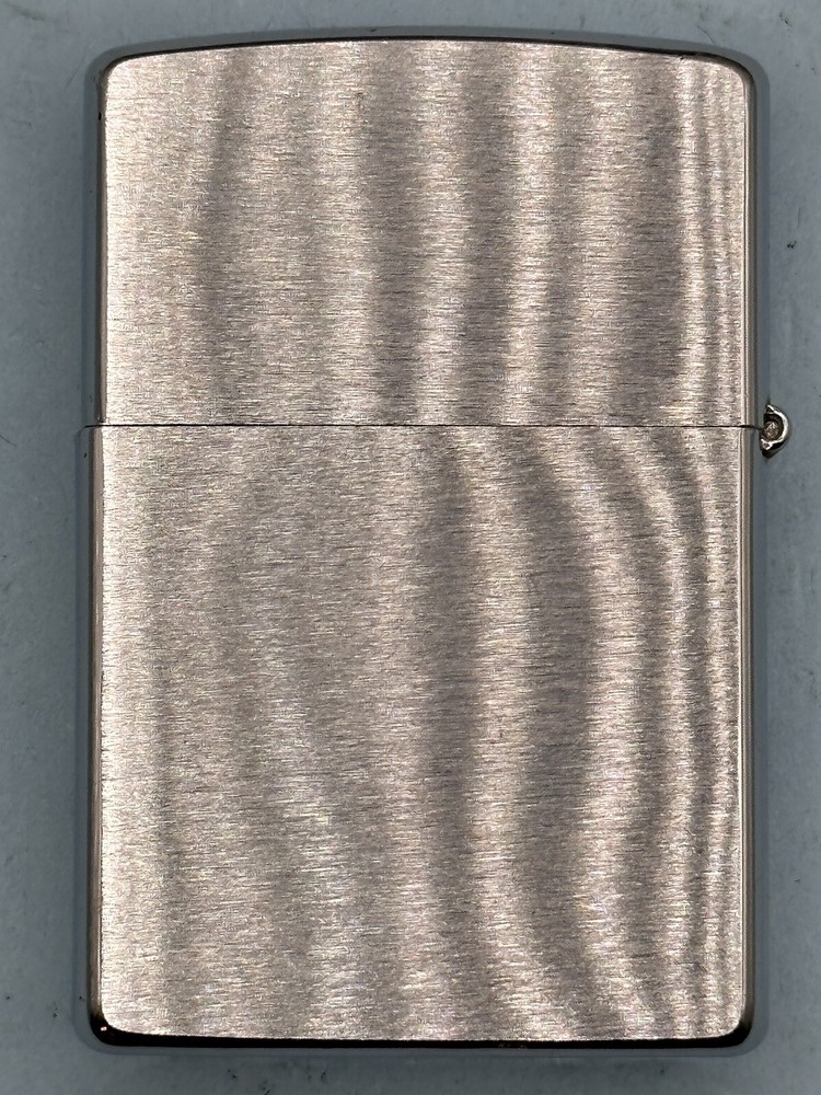 Vintage 1997 Bahrain Chrome Zippo Lighter