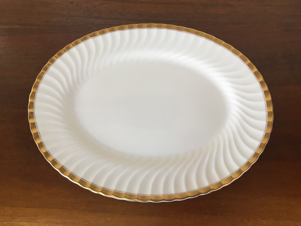 Minton GRANADA 15” Oval Serving Platter H4687