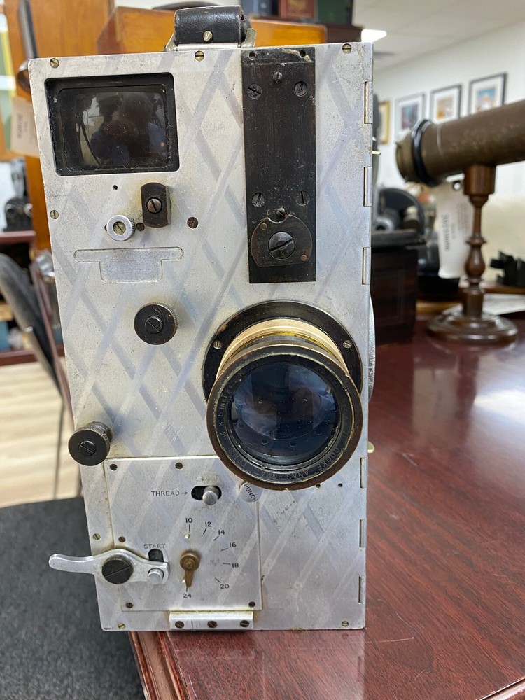 Vintage 35mm Newman Sinclair model E Motion Picture Camera