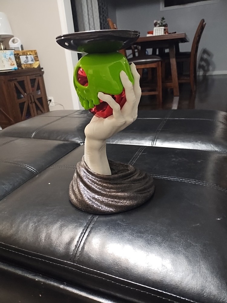 Skull Apple Hand Sculpture Halloween Decor
