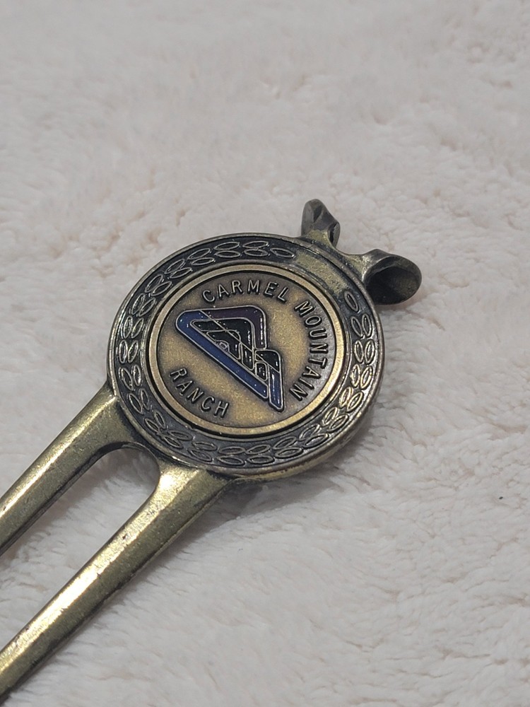 Carmel Mountain Ranch Golf Divot