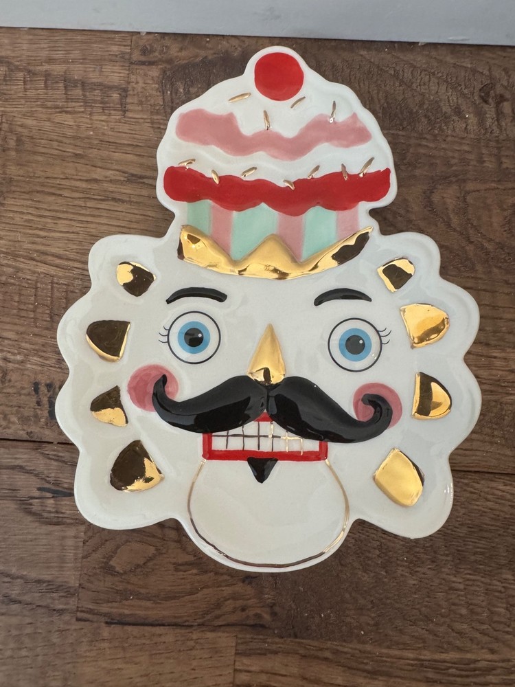 New Glitterville Colonel Cupcake Cookie Plate Ceramic