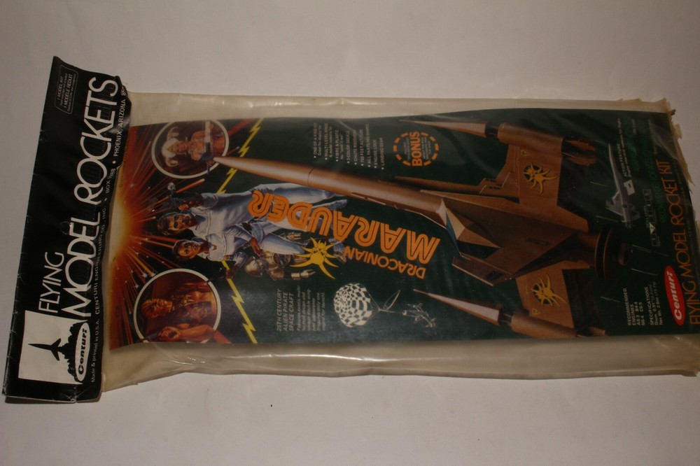 CENTURI FLYING MODEL ROCKET KIT BUCK ROGERS DRACONIAN MARAUDER