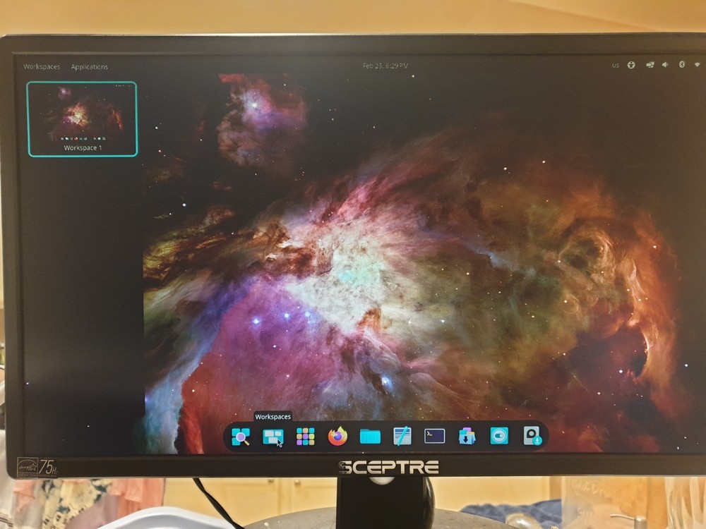 Linux Pop OS V24.04 LTS, 64-bit, Bootable Live and Install USB Flash Drive