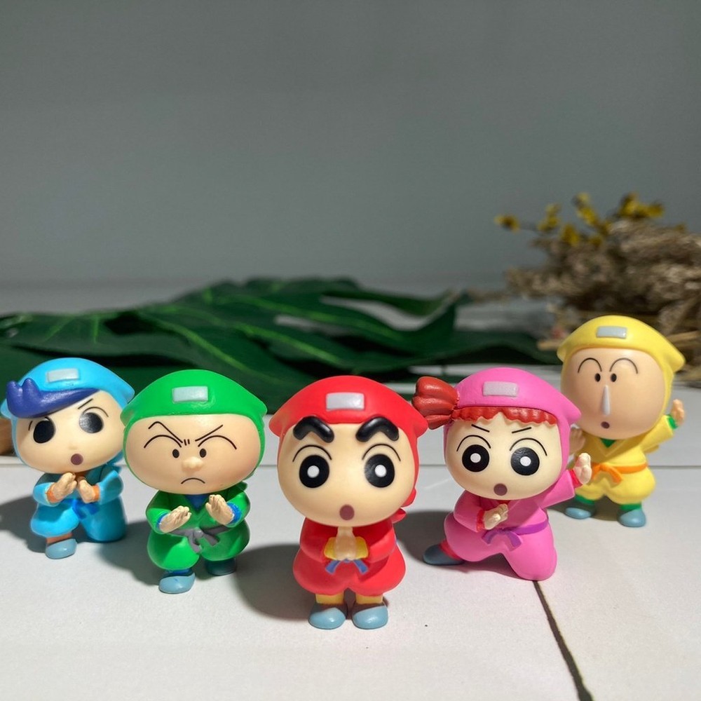 BANDAI Crayon Shin-Chan Ghost Ninja Capsule Mini Figure Cartoon Collection