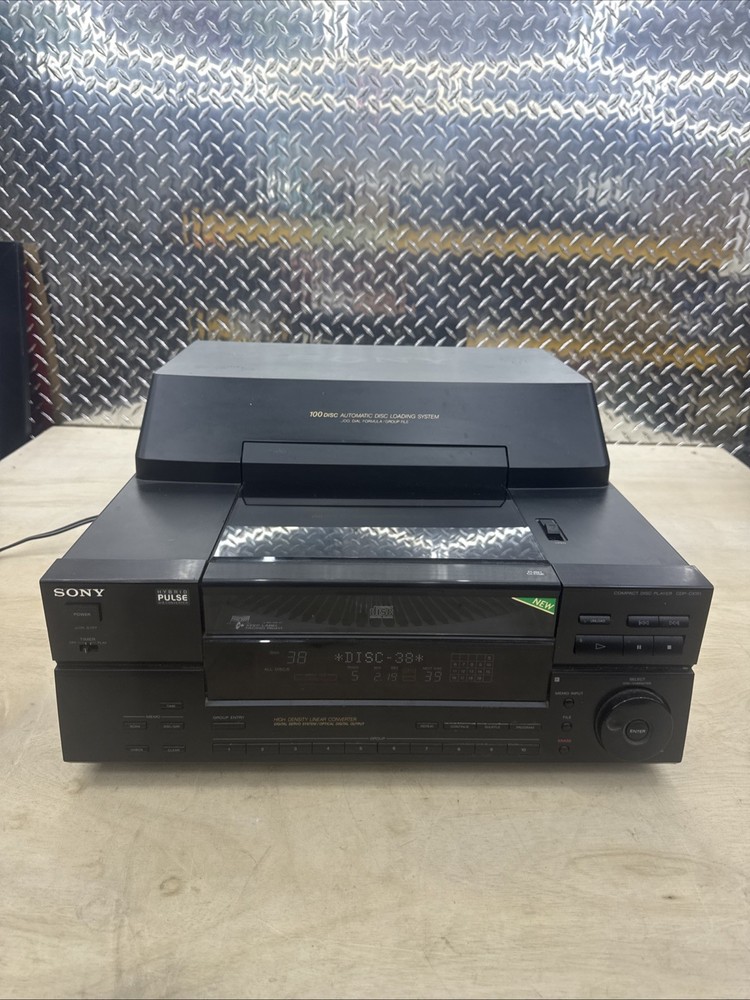 SONY MODEL CDP-CX151 CD PLAYER 100 DISC, Nice!