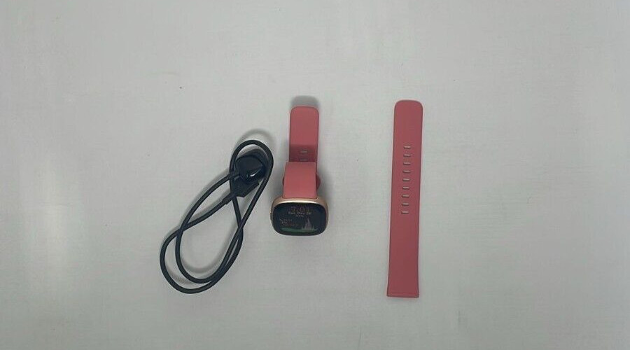 Fitbit Versa 4 Smartwatch Small/Large - FB523RGRWUS (Pink)/USED
