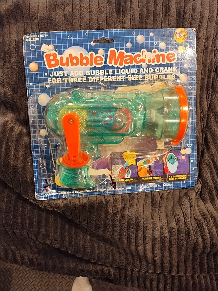 Bubble Machine Vintage 1992 Different Size Bubbles (3) Opened Package