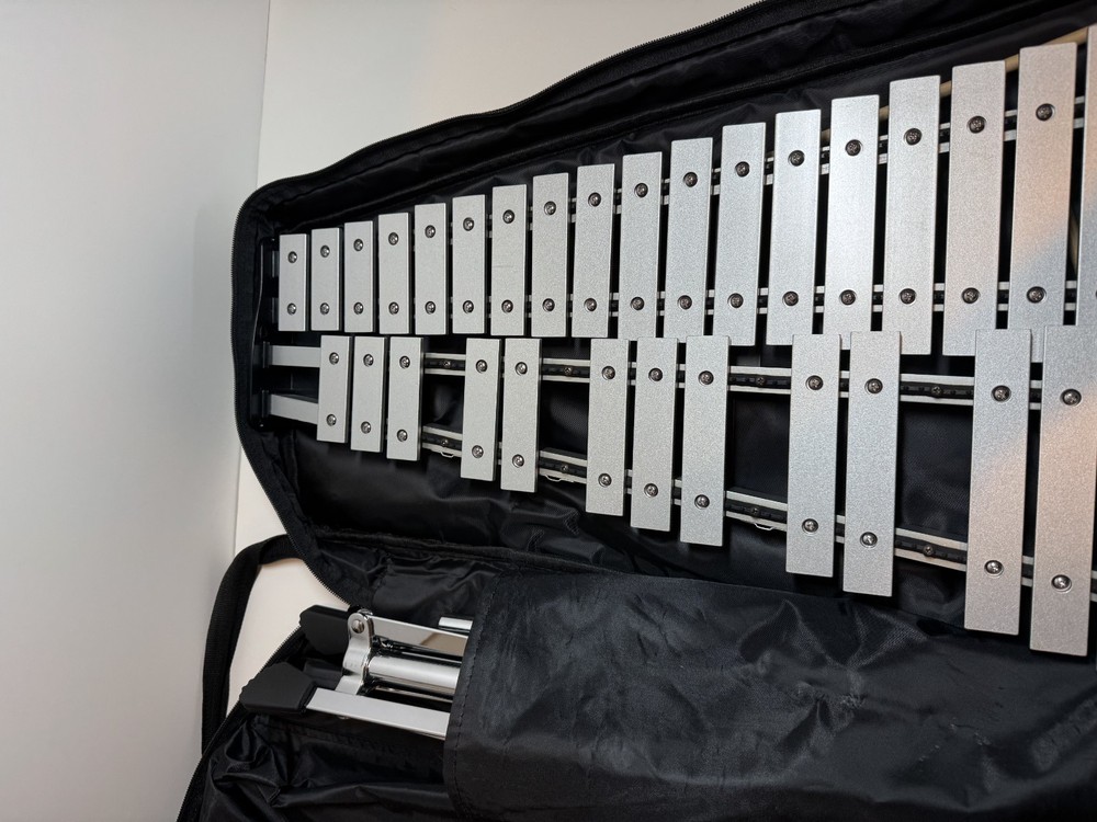 Yamaha Xylophone with Case & Stand
