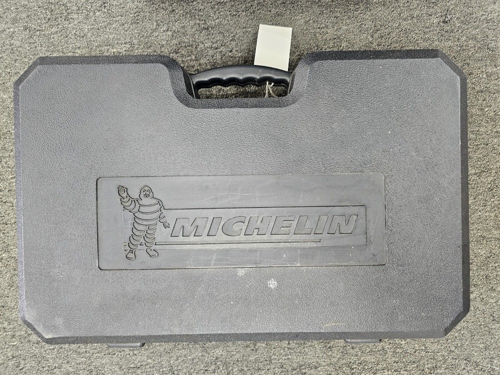 Michelin Emergency Kit