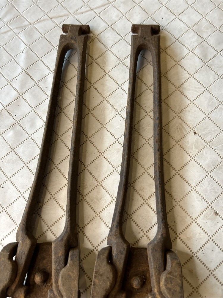 Antique (4) Cast Iron Drop Leaf Table Leaf Support Arms Brackets 10”