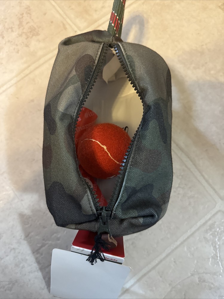 Reddy Camo Day Out Dog Kit