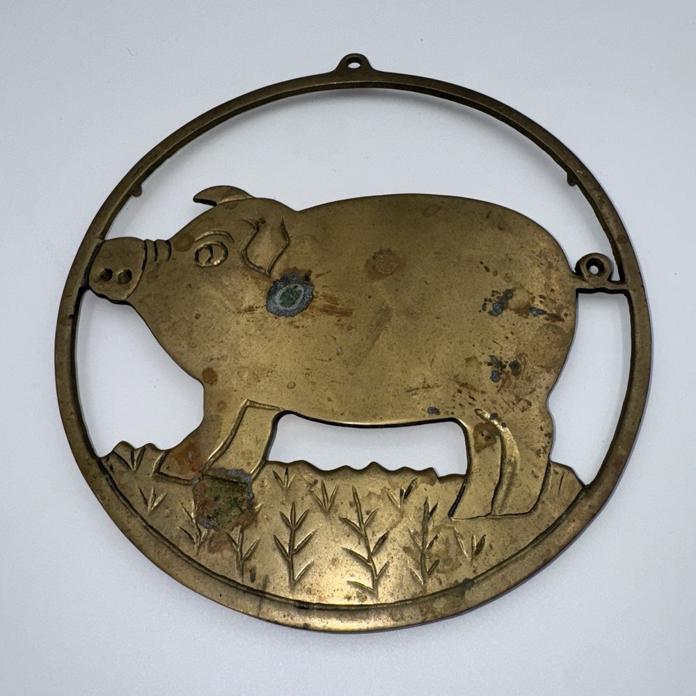 Vintage Solid Brass Pig Trivet 7.25” Round