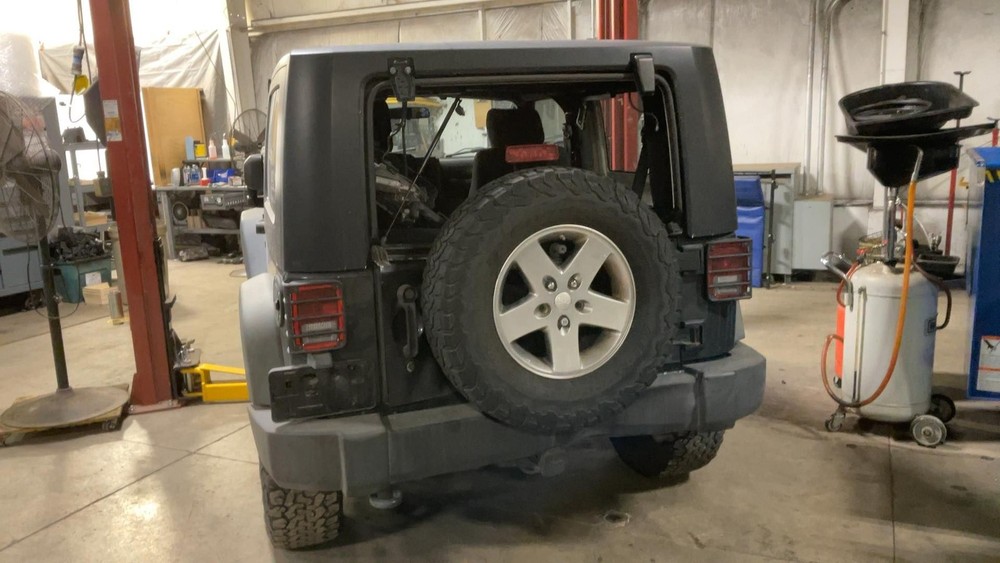 Used Windshield Frame fits: 2010 Jeep Wrangler Grade A