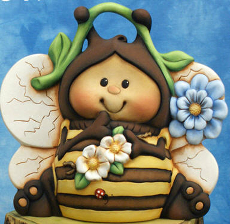 Ceramic Bisque~~ Ready to Paint~~~ Ima Busy Bee 9" tall