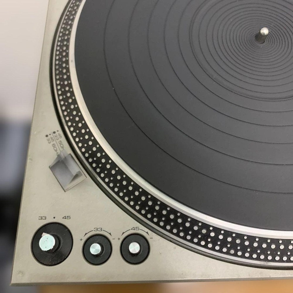 Technics SL-1700 Turntable w Headshell Untested AS IS Japan JUNK DJ