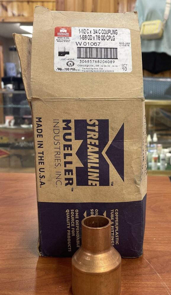 STREAMLINE W 01067  1 1/2 X3/4 C Coupling