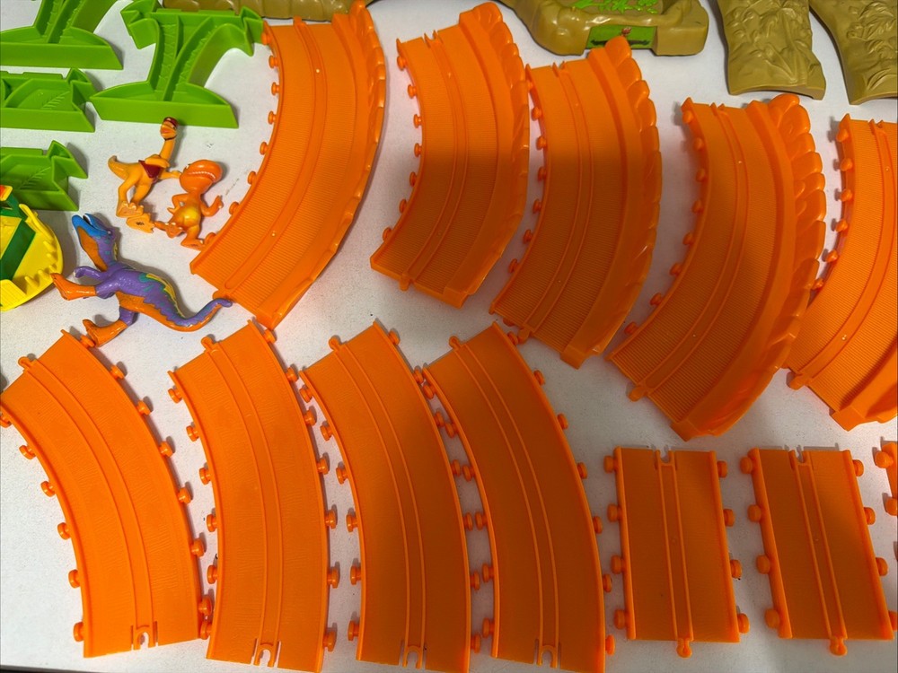 Learning Curve Dinosaur Train Time Tunnel Mountain Motorized Track Complete