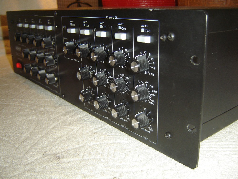 Ashly PQ66, Latter Version, 2 Ch 4 Band Parametric Equalizer, Eq, Vintage Rack