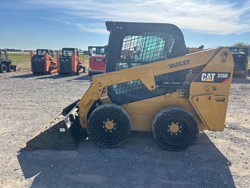 2019 Caterpillar 226D Cab A/c Joystick Hyd Quick Coupler Skid Steer Used