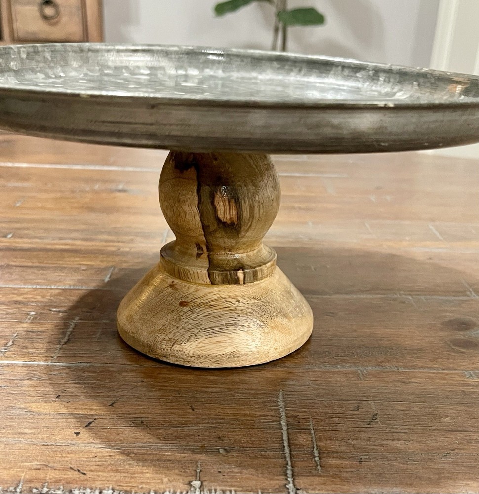 Boston Warehouse Cake Stand