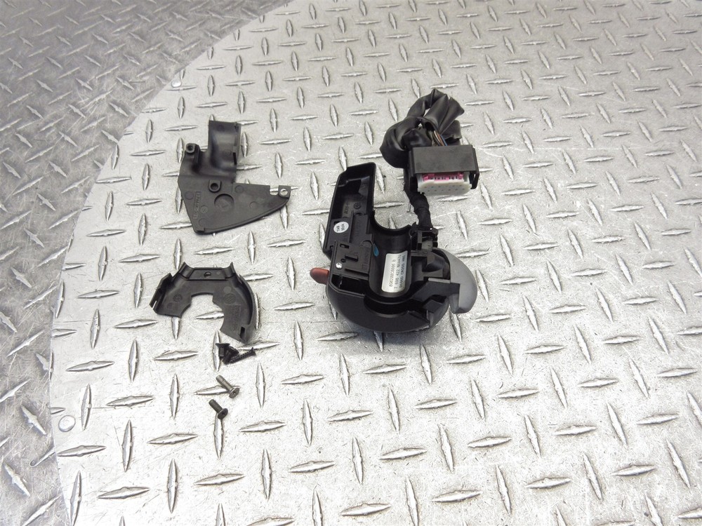 2006 05-06 BMW R1200 R1200RT Right Handlebar Control Switch Handle Bar Button