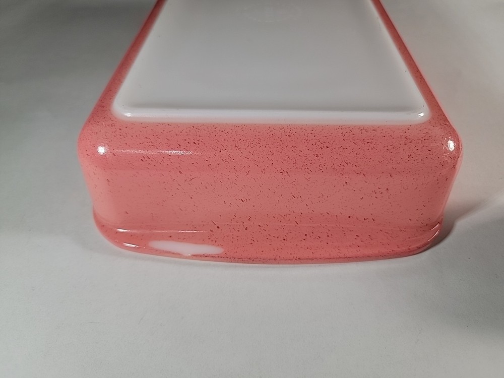 Vtg. 1950s Pyrex Pink Flamingo #231, 1 1/2 QT Rectangular Ovenware Baking Dish