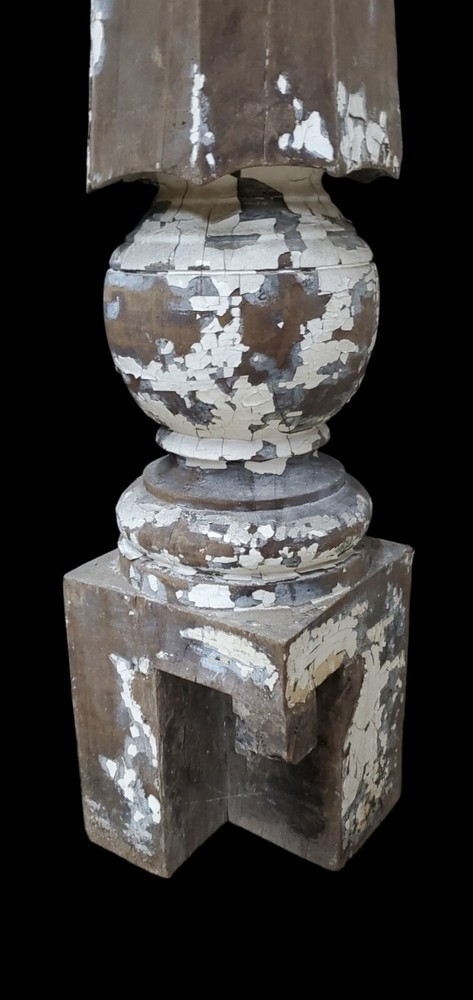Walnut Octogon Newel Post GAM0237