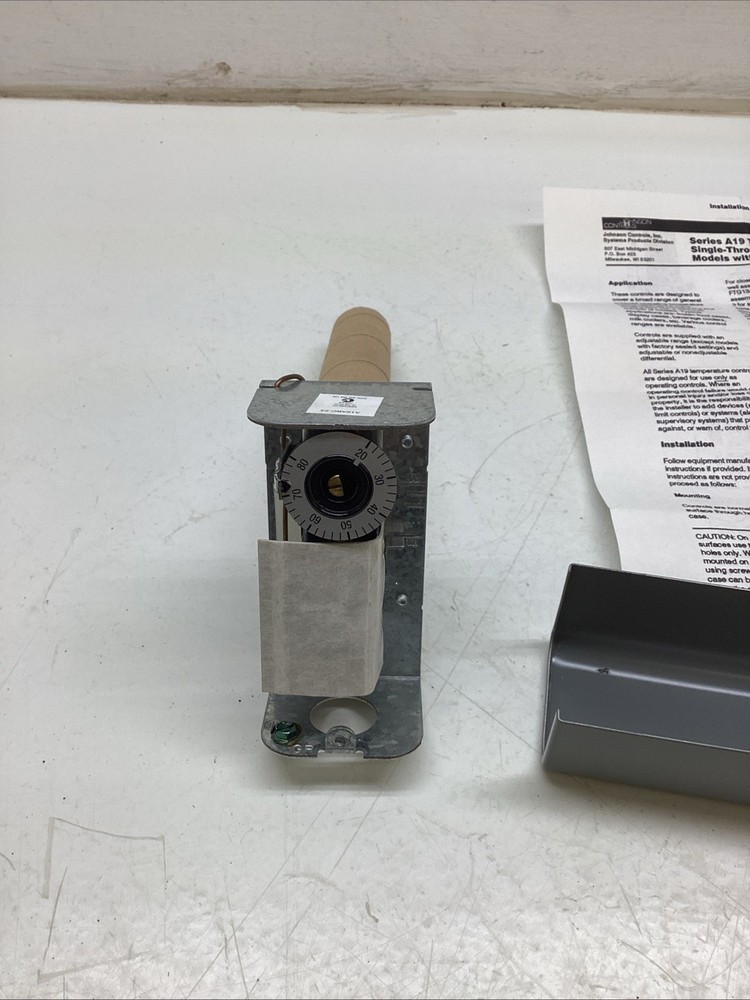 Johnson Controls A19ABC-23 Temperature Control NEW