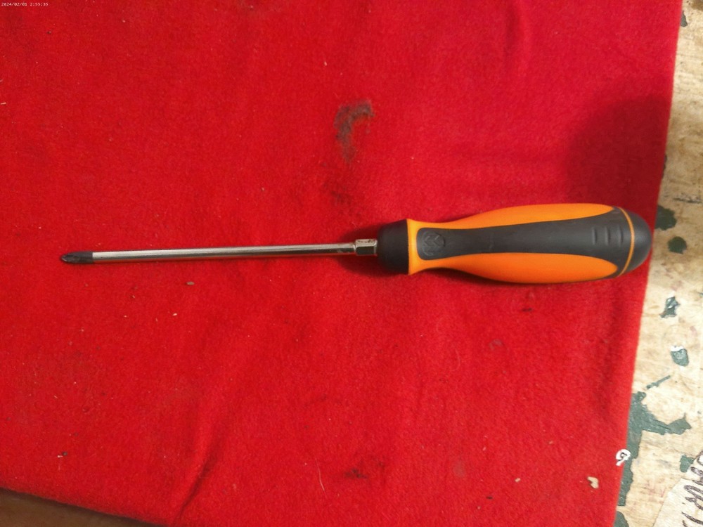 Mac Tools #2 x 6" Philips Screwdriver PBM2062NO P2