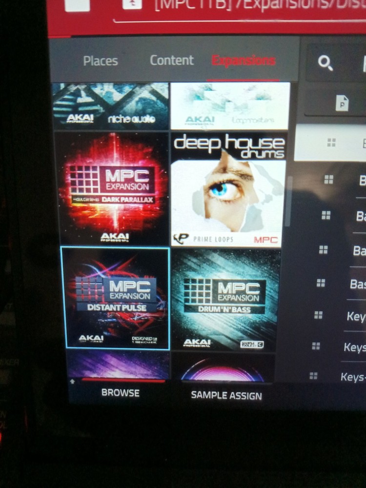 Akai Professional MPC-X Standalone Sampler & Sequencer with Touchscreen Display