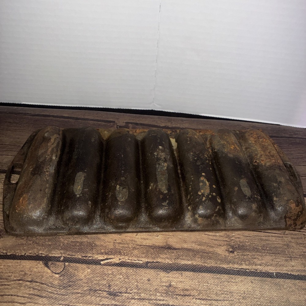 Vintage Cast Iron Cornbread Pan Needs Restoration Rustic Kitchen Cookware