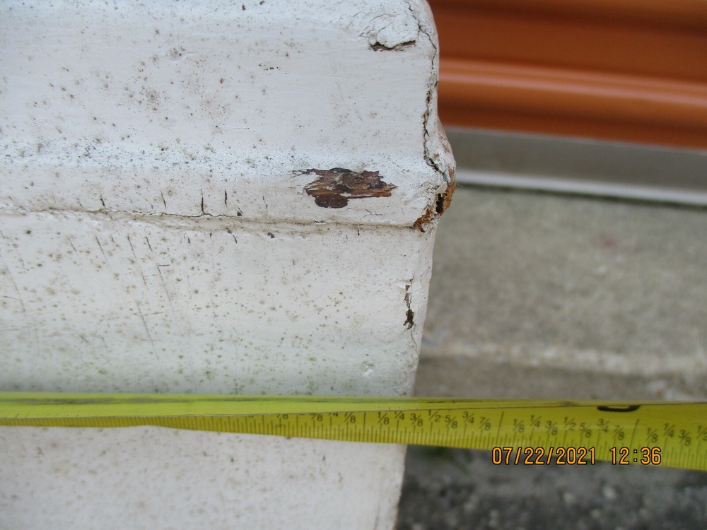NEWEL POST FLAT TOP BULLSEYES WE SHIP!!!!!!