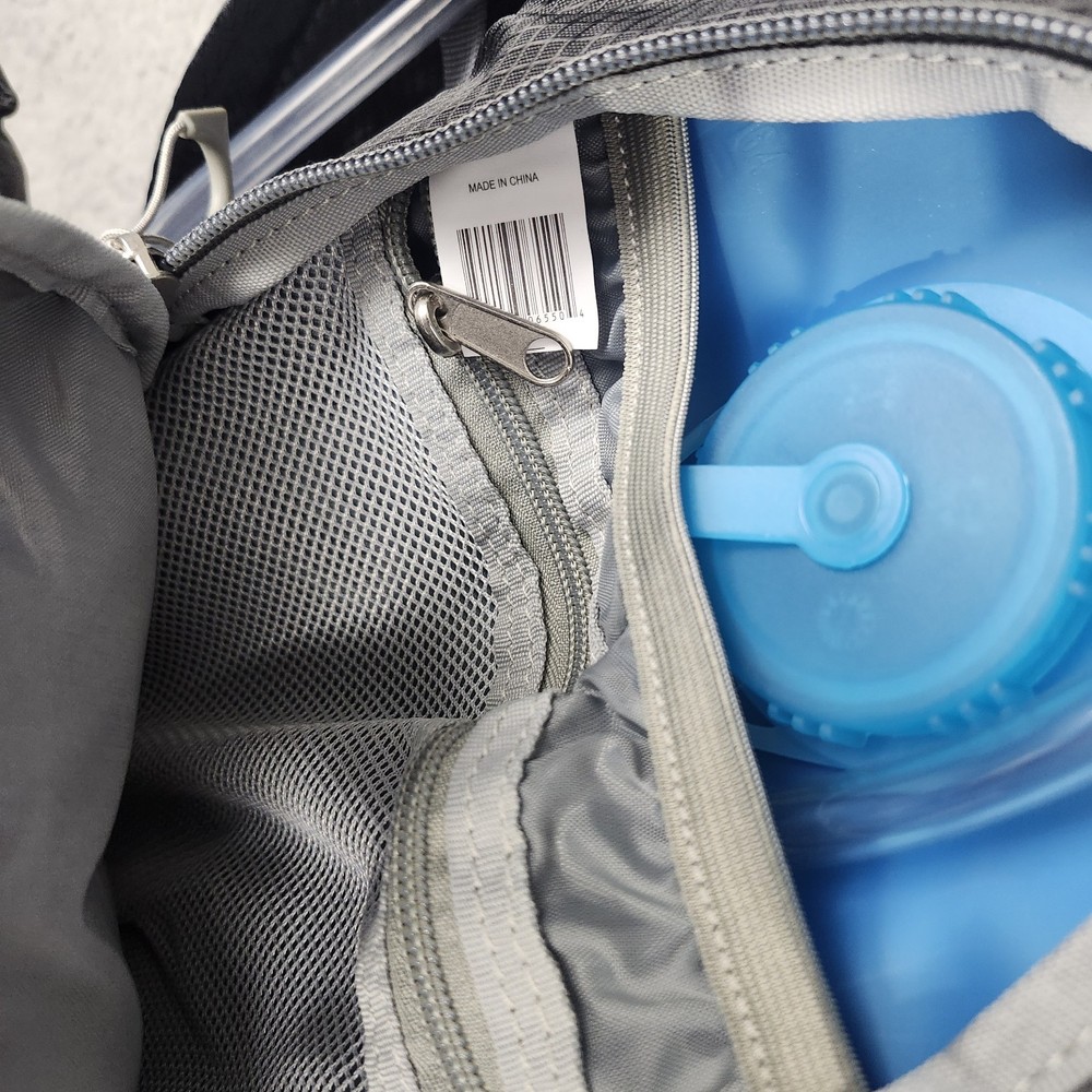 Ozark Trail Hydration Backpack 2L Bladder Black Gray Inner /Outer Pockets 9x16