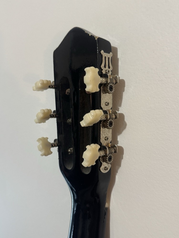 Crescent Classical Guitar 6 String Standard Black