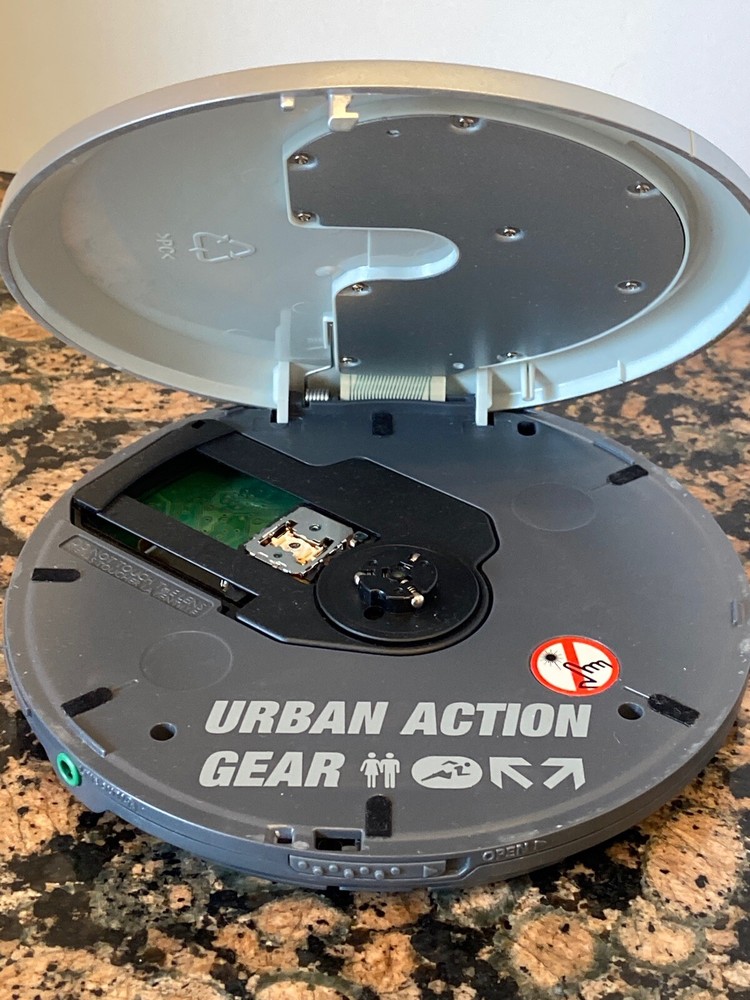 Philips Jogproof Portable CD Player Model AX331/17 Not Tested Blue