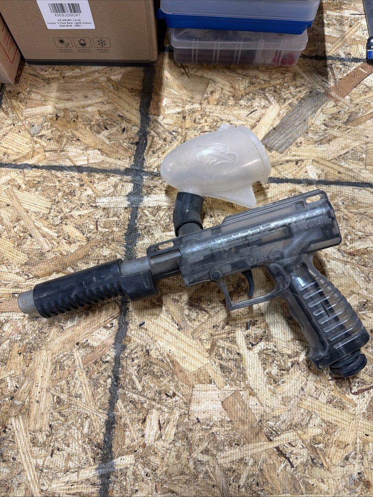 Handpump Paintball Marker