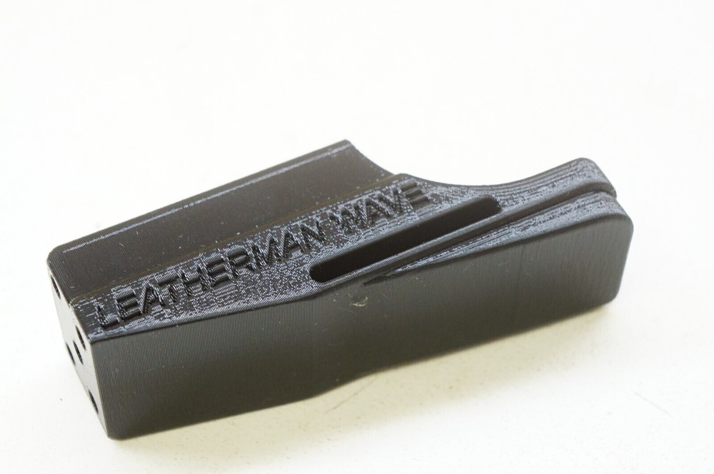3D Printed Leatherman Wave Belt Holster for 2000's+ Wave Model (thicker)