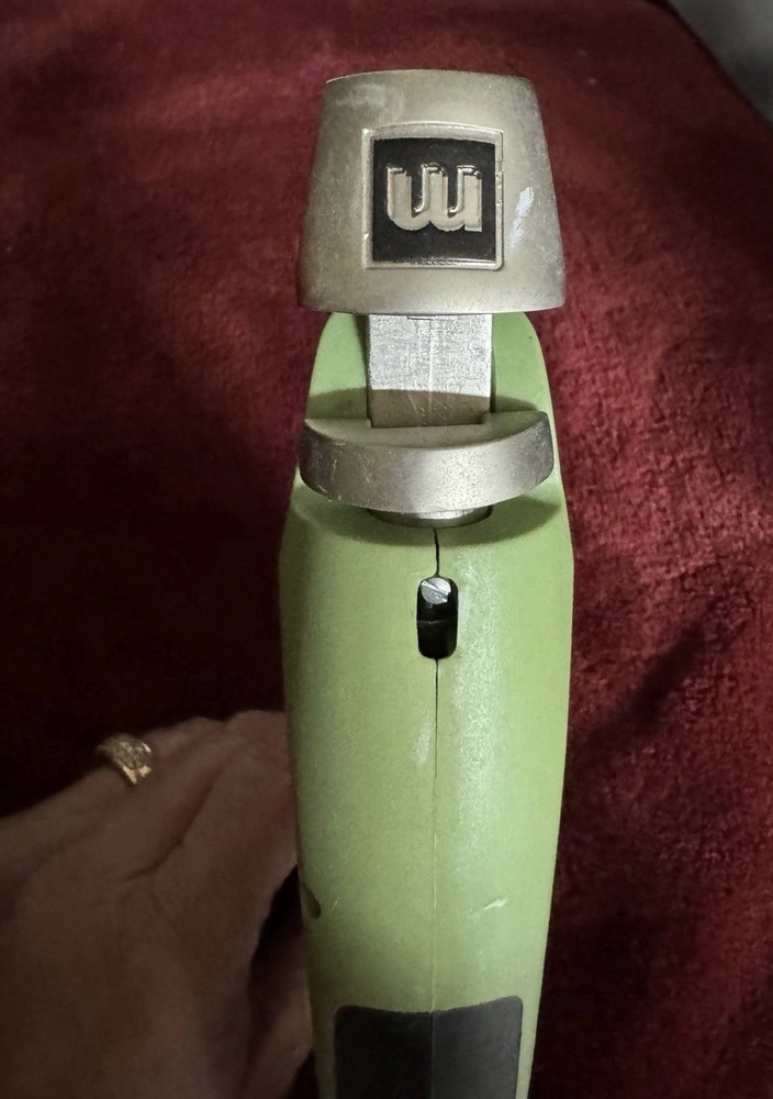 Making Memories~Tag Curler Tool