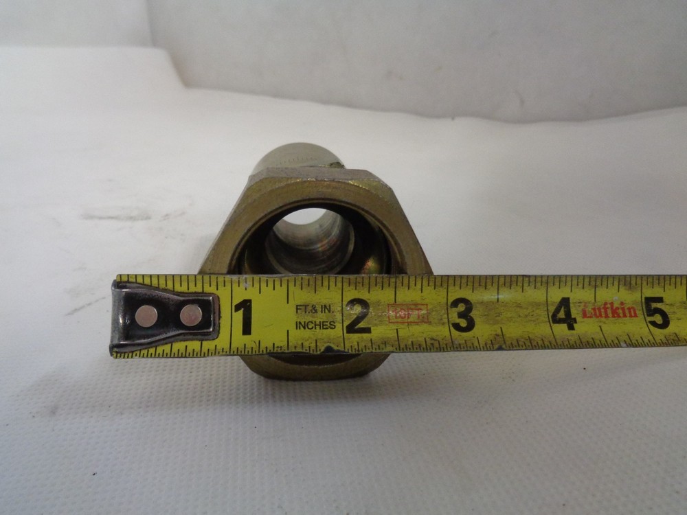 NEW HYDRAULIC SWIVEL HOSE FITTING HY18